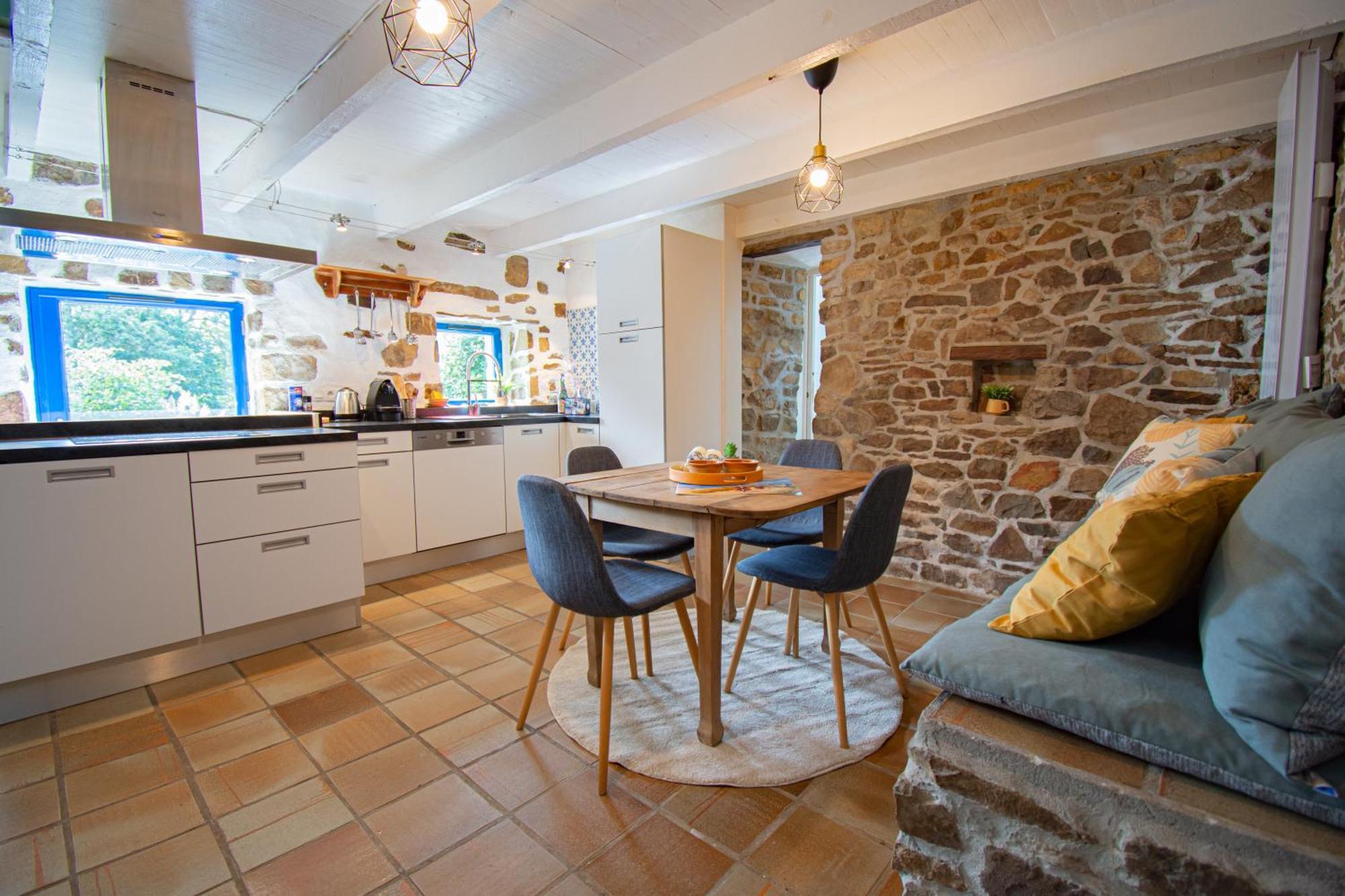 Ti Vaen I Maison Traditionnelle Bretonne & Sauna Lanvéoc Екстериор снимка